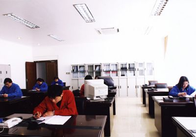 羅拉分廠生產(chǎn)部、質(zhì)檢部辦公區(qū)
